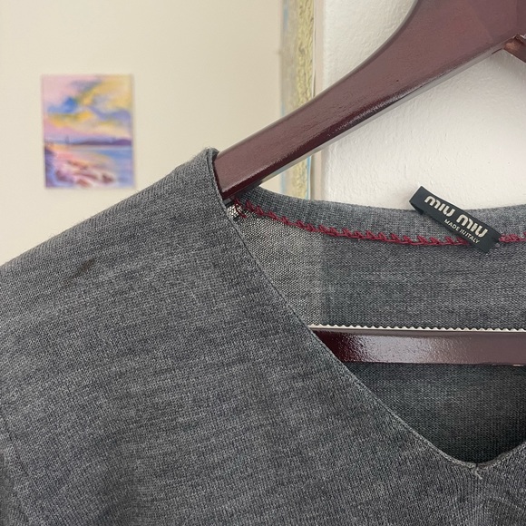 Miu miu vintage v neck dark grey sweater top - Picture 4 of 5